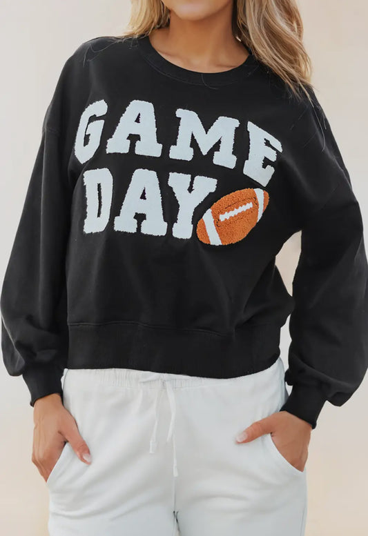 Game day pullover