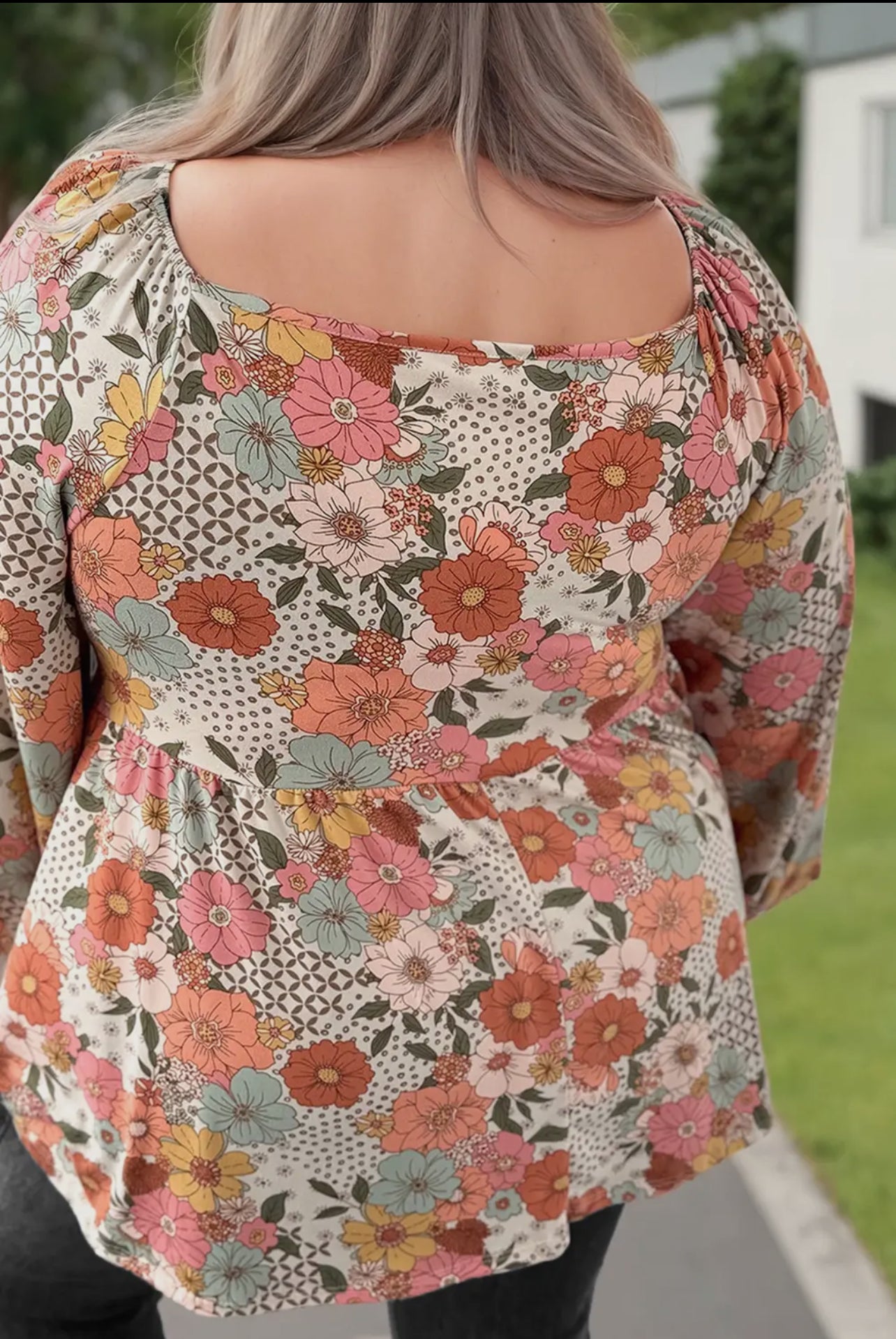 Curvy Floral Peplum Top